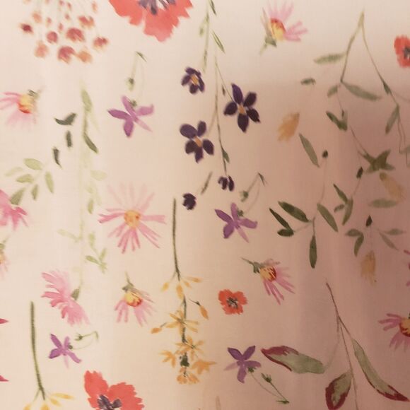 Graham & Spencer Women’s Bell Sleeve Floral Summer Blouse Sz M NWOT - Picture 10 of 10